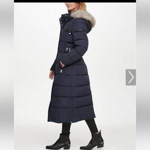 NWOT, DKNY Faux-fur trim hooded maxi coat